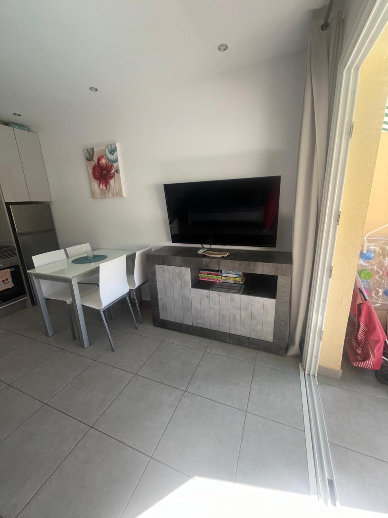 Sunny Pool View & Airco Apartament Symon Mareverde Costa Adeje  Eksteriør billede